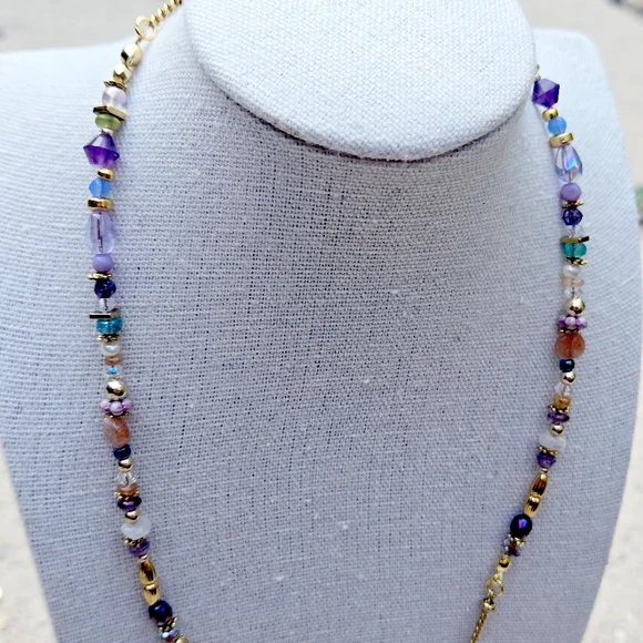 Handmade AMETHYST Gemstone DRAGONFLY Pendant Charm Necklace. 16-18" - Picture 8 of 12